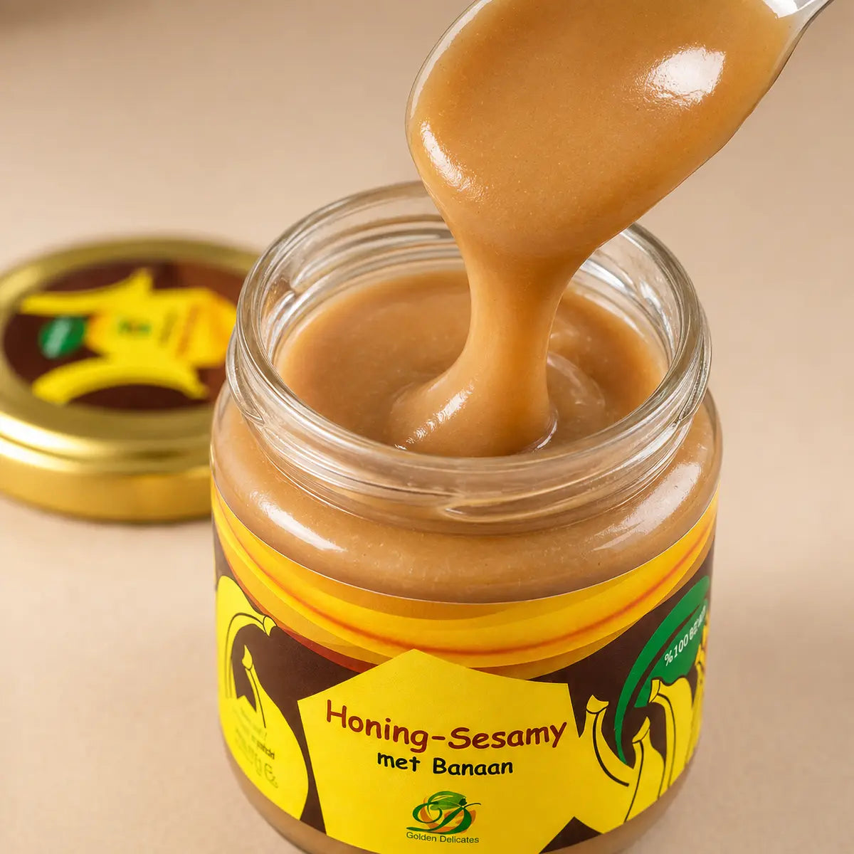 Honing–Sesampasta met Banaan